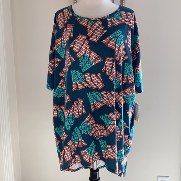 • Lularoe Irma Top • - Picture 3 of 6